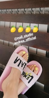 Maya Berović feet photo 11