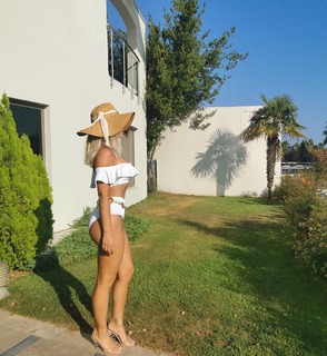 Maya Berović feet photo 15