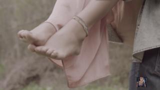 Maya Diab feet photo thumbnail