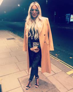 Maya Diab feet photo thumbnail