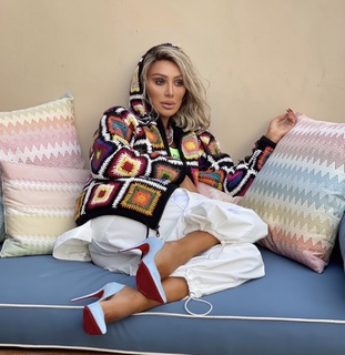 Maya Diab feet photo thumbnail