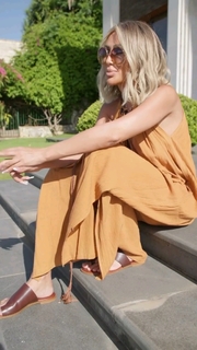 Maya Diab feet photo thumbnail