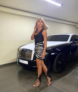Maya Diab feet photo thumbnail