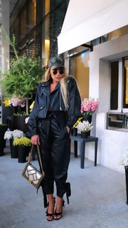 Maya Diab feet photo thumbnail