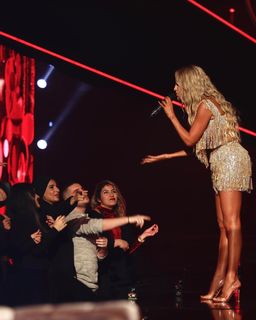 Maya Diab feet photo thumbnail