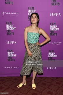 Maya Erskine feet photo 19