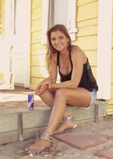 Maya Gabeira feet photo 1