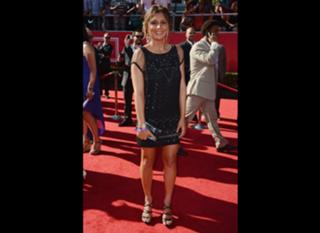 Maya Gabeira feet photo 17