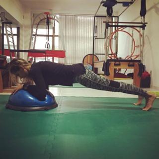 Maya Gabeira feet photo 1