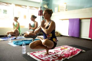 Maya Gabeira feet photo 12