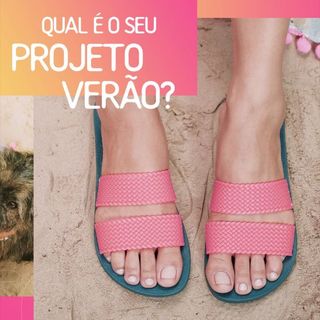 Maya Gabeira feet photo 9
