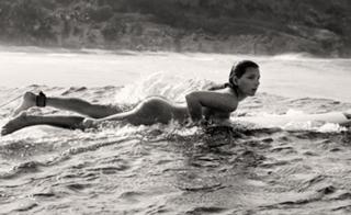 Maya Gabeira feet photo 3