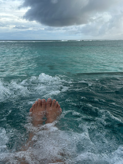 Maya Gabeira feet photo 8