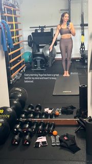 Maya Gabeira feet photo 3
