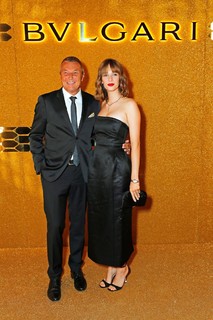 Maya Hawke feet photo thumbnail
