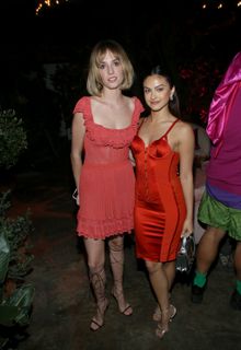 Maya Hawke feet photo 14