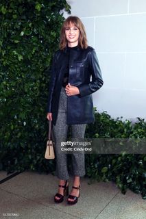 Maya Hawke feet photo 6