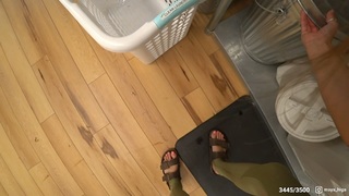 Maya Higa feet photo thumbnail