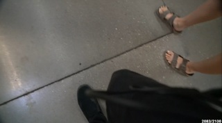 Maya Higa feet photo thumbnail