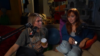 Maya Higa feet photo thumbnail