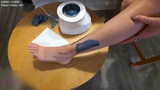 Maya Higa feet photo thumbnail