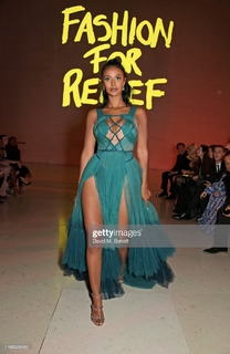 Maya Jama feet photo thumbnail