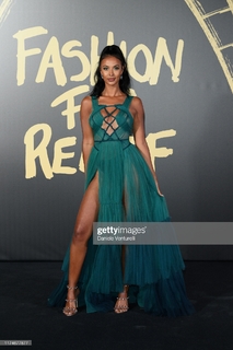 Maya Jama feet photo thumbnail