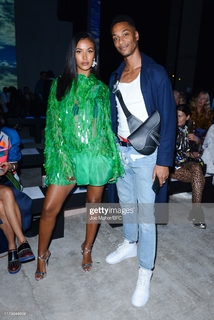 Maya Jama feet photo thumbnail