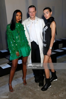 Maya Jama feet photo thumbnail