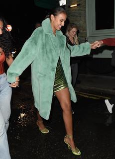 Maya Jama feet photo thumbnail
