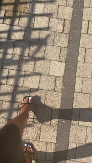 Maya Jama feet photo thumbnail
