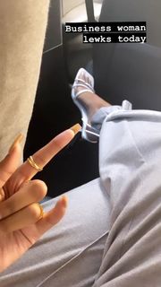 Maya Jama feet photo thumbnail
