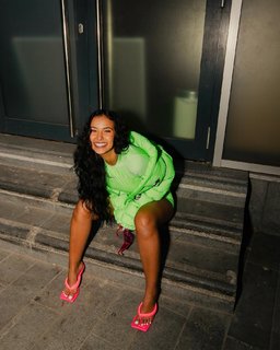 Maya Jama feet photo thumbnail