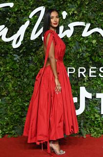 Maya Jama feet photo thumbnail