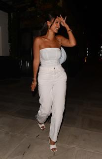Maya Jama feet photo thumbnail