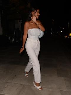 Maya Jama feet photo thumbnail