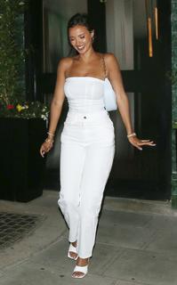 Maya Jama feet photo thumbnail