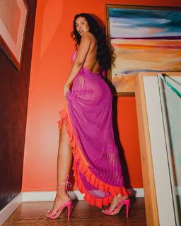 Maya Jama feet photo thumbnail