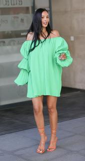 Maya Jama feet photo thumbnail