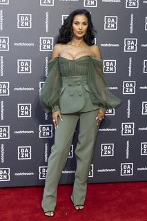 Maya Jama feet photo thumbnail
