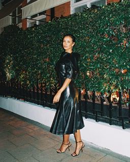 Maya Jama feet photo thumbnail