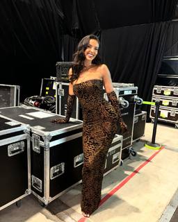 Maya Jama feet photo thumbnail