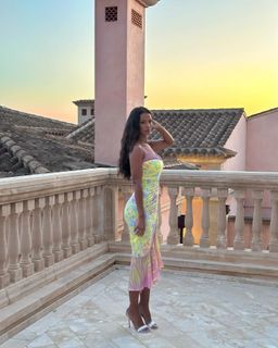 Maya Jama feet photo thumbnail