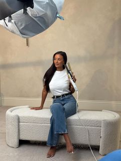 Maya Jama feet photo thumbnail