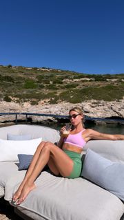 Maya Key feet photo 1
