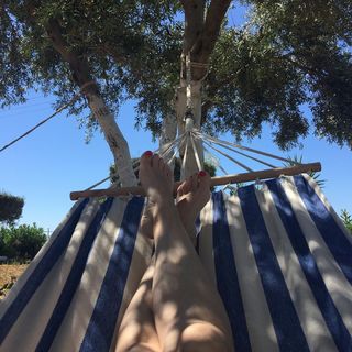 Maya Lauqué feet photo 8