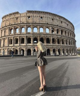 Maya Nazor feet photo 10