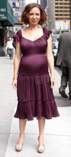 Maya Rudolph feet photo thumbnail