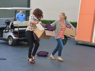 Maya Rudolph feet photo thumbnail