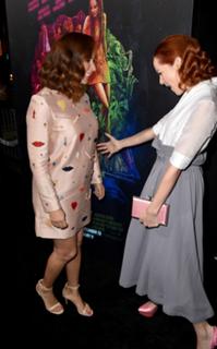 Maya Rudolph feet photo thumbnail